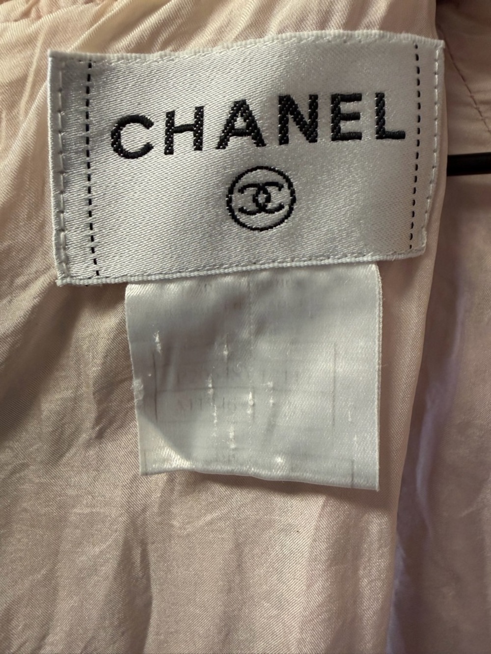 CHANEL Blush Pink Tweed Midi Dress with Front And Back Zip - Picture 11 of 13